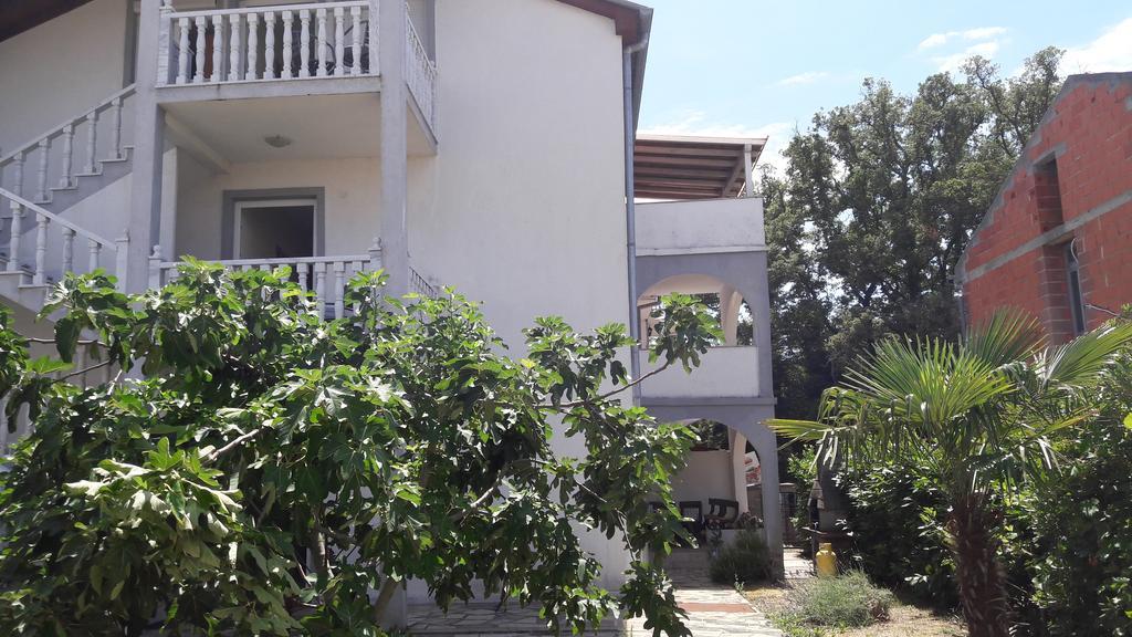 Apartments Malinska-Kajkic Exterior photo